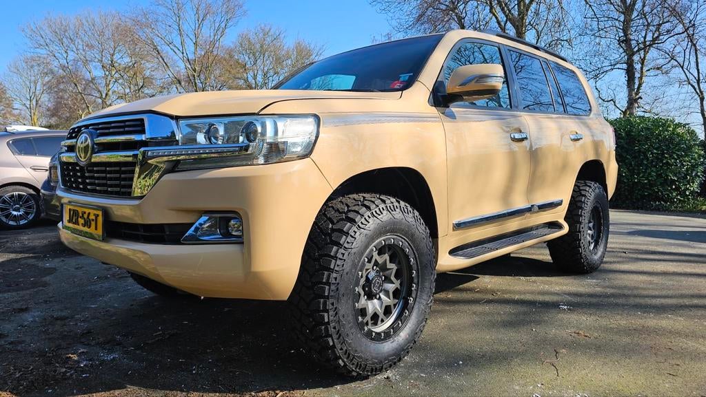Foto 12 van Toyota Landcruiser V8 Petrol 4.7L unieke Youngtimer