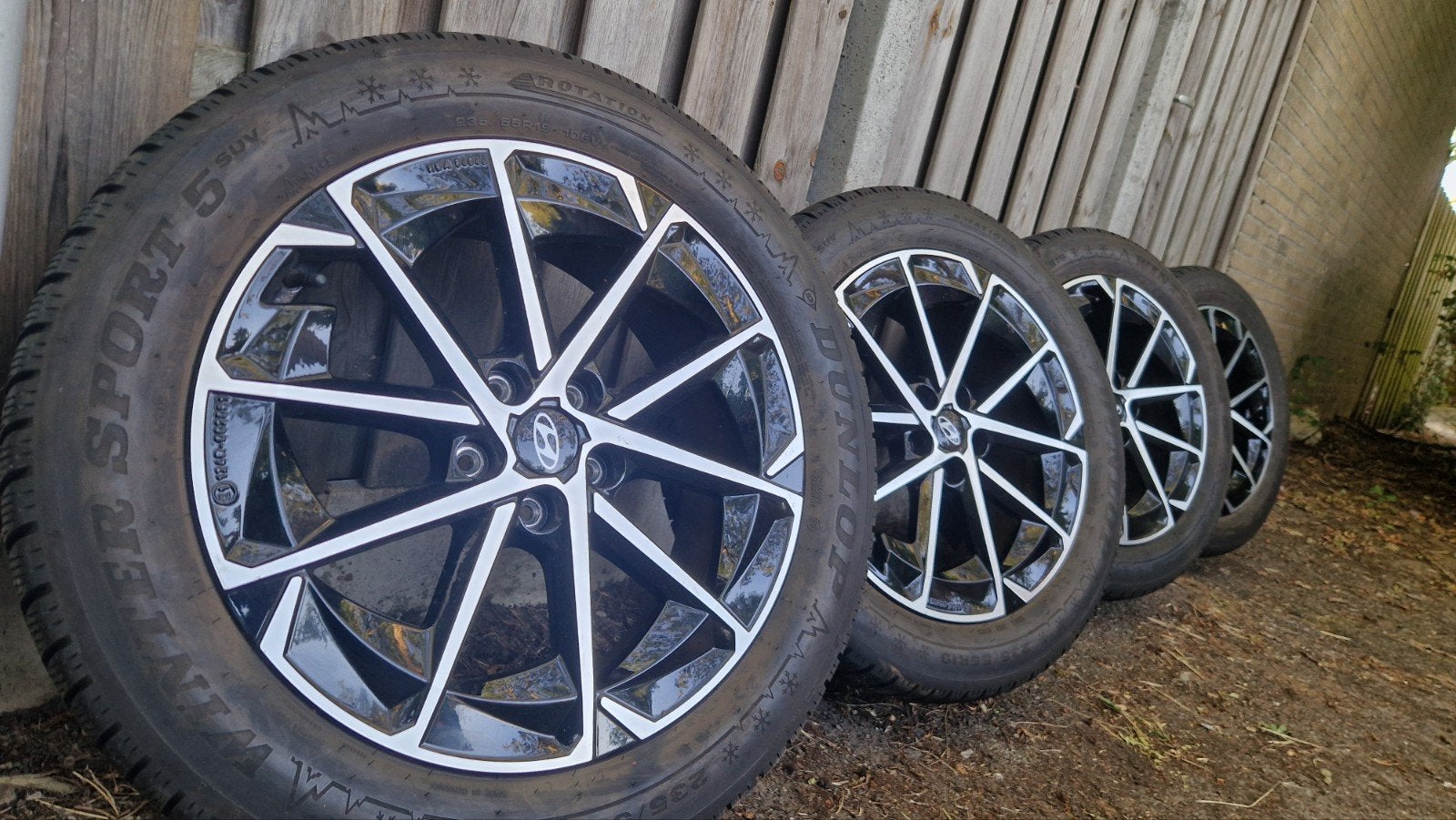 Hyundai IONIQ 5 Tucson 19 INCH VELGEN DUNLOP WINTERSET ZGAN, Gebruikt, Banden en Velgen, Winterbanden, 235 mm