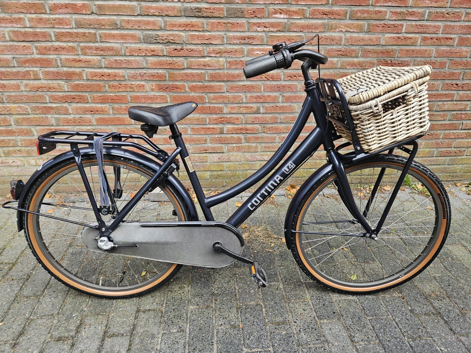 cortina 26 inch meisjesfiets transportfiets, Fietsen en Brommers, Ophalen of Verzenden, Zo goed als nieuw, 26 inch of meer