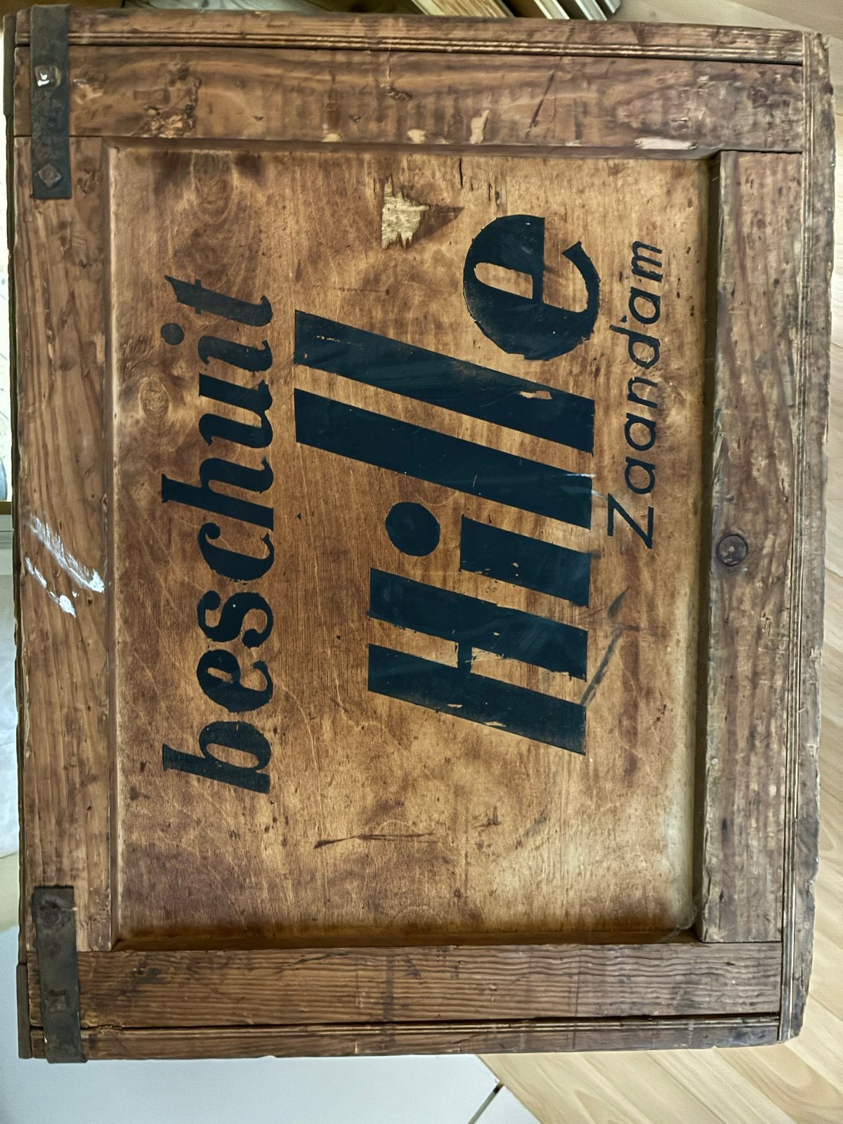 Antieke Hille Beschuit Box met Metalen Binnenzijde, Ophalen