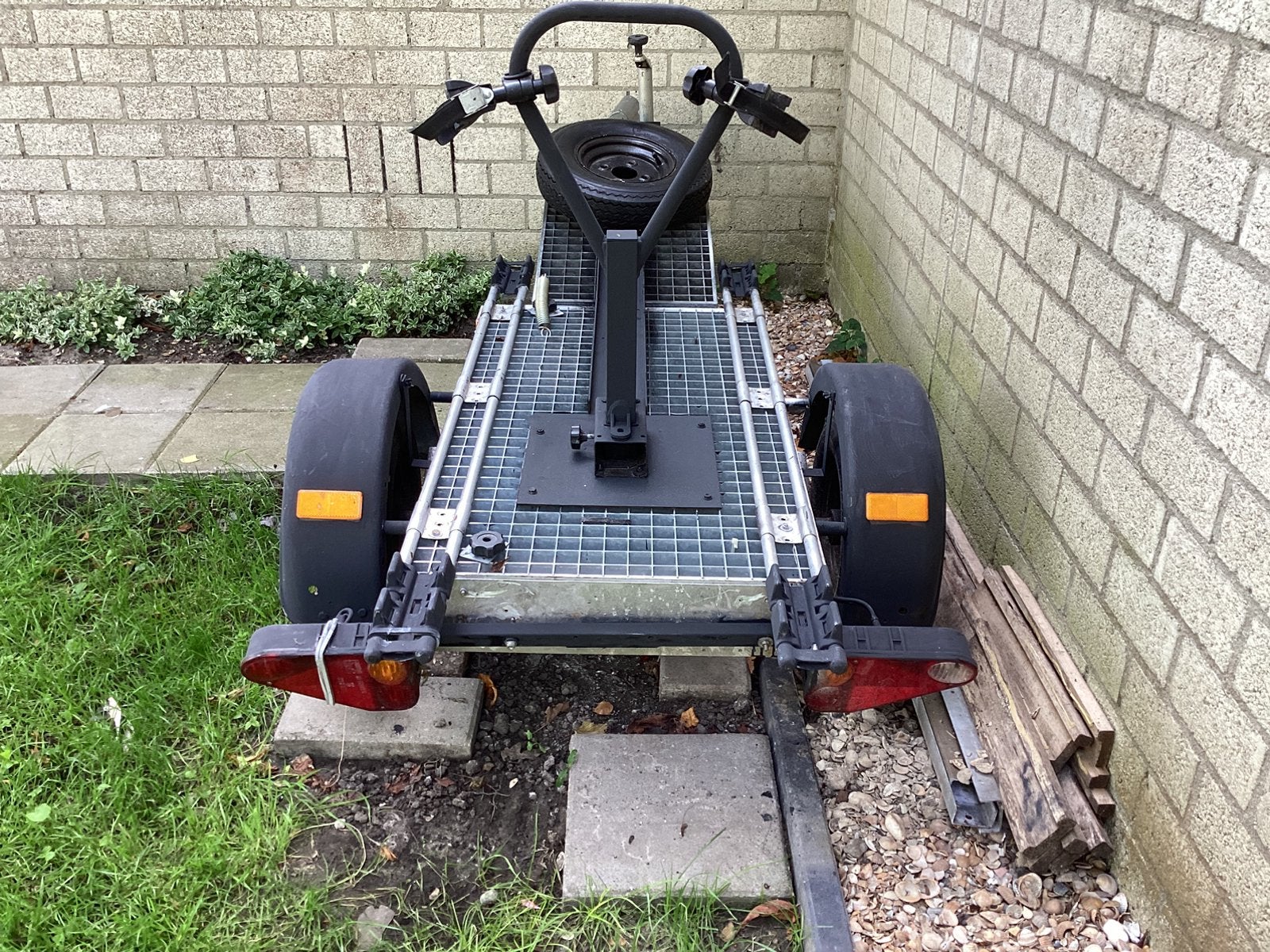 Fiets aanhanger cq motor en scootmobiel, Ophalen, Zo goed als nieuw, Aanhangfiets, 80 kg of meer