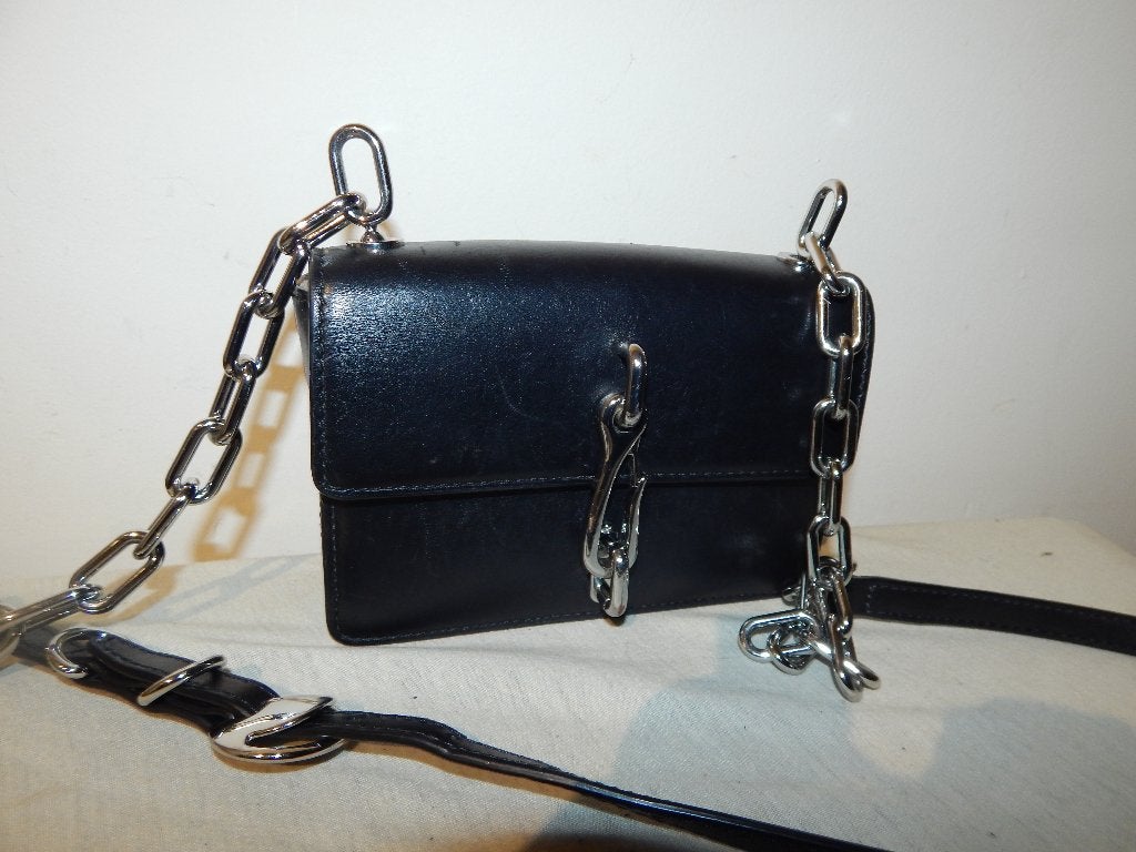 Alexander Wang zwarte schouder tas model Hook met zilver, Verzenden, Gebruikt, Zwart, Schoudertasje