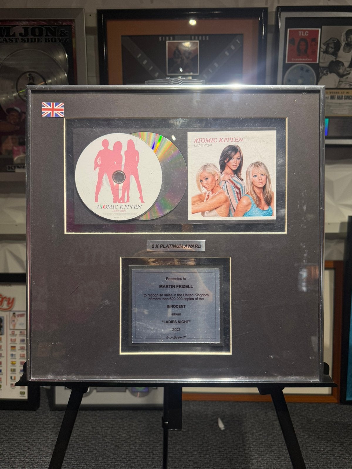 Atomic Kitten - Ladies Night 2x UK Officiële Platina Award, Ophalen of Verzenden, Zo goed als nieuw, Cd of Plaat