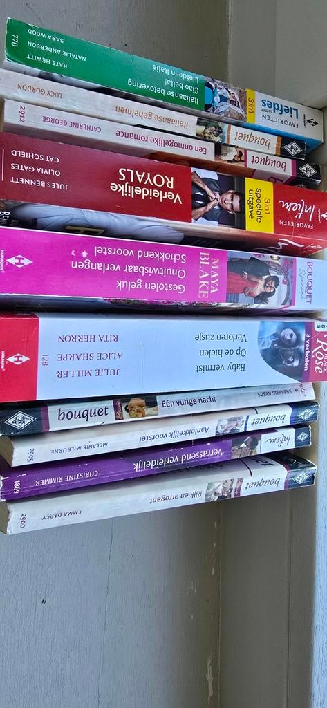 Diverse romannetjes gratis op te halen, Boeken, Ophalen, Zo goed als nieuw