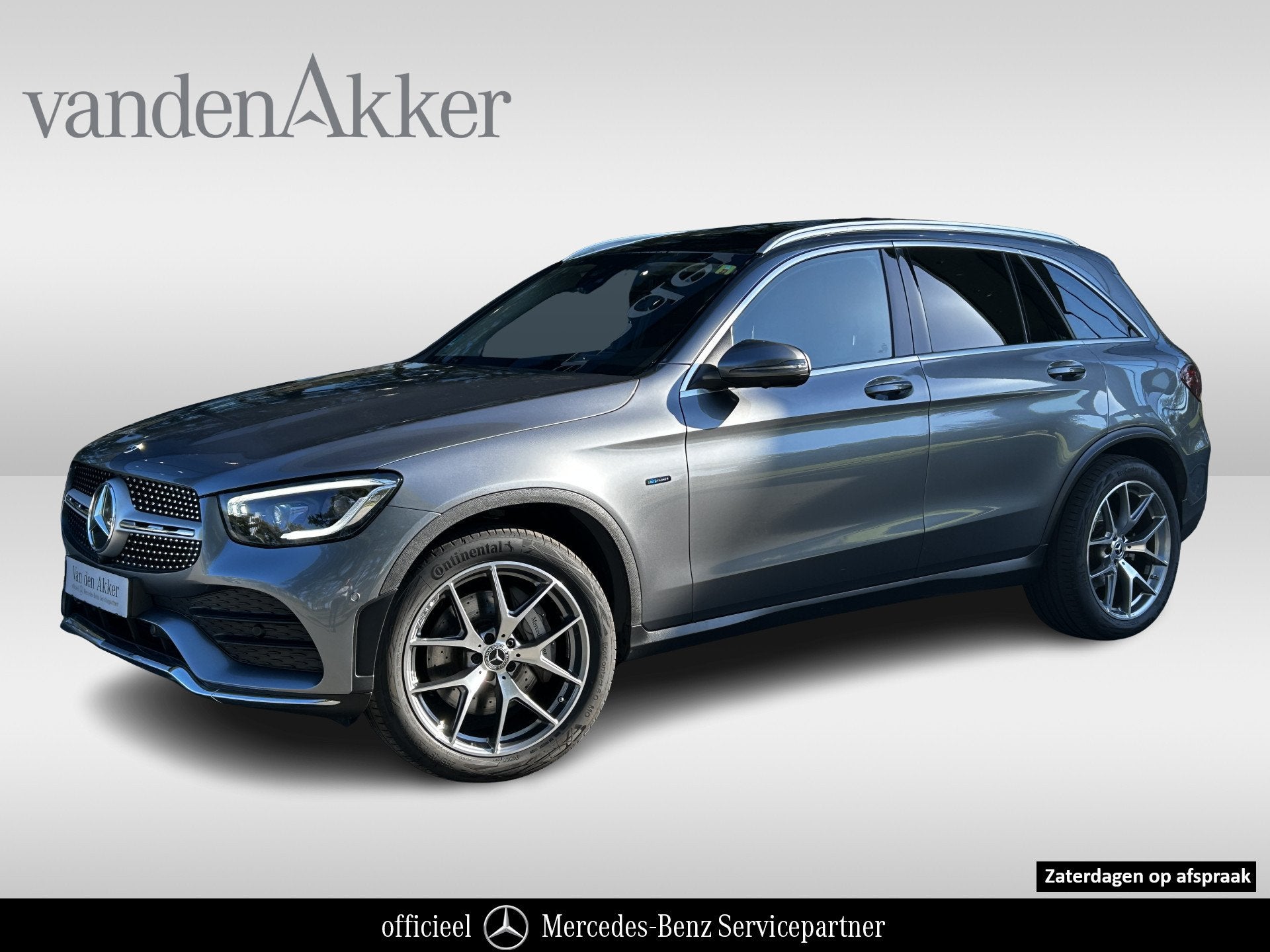 Mercedes-Benz GLC 300e AMG 4Matic // Trekhaak // Luchtvering, Automaat, Gebruikt, 4 cilinders, 2000 kg