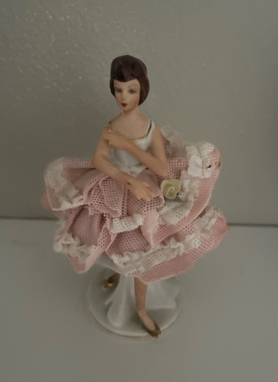Vintage porseleinen ballerina beeldje - Dresden, Ophalen of Verzenden