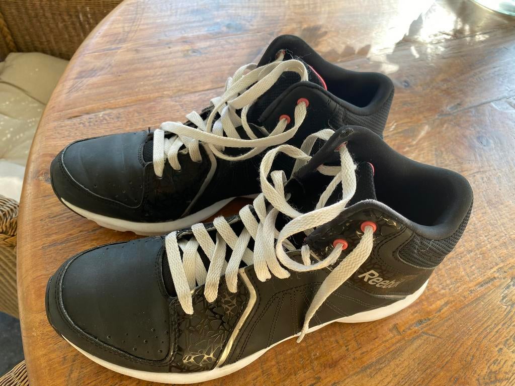 Reebok schoenen 41, Ophalen of Verzenden, Zo goed als nieuw, Sneakers of Gympen