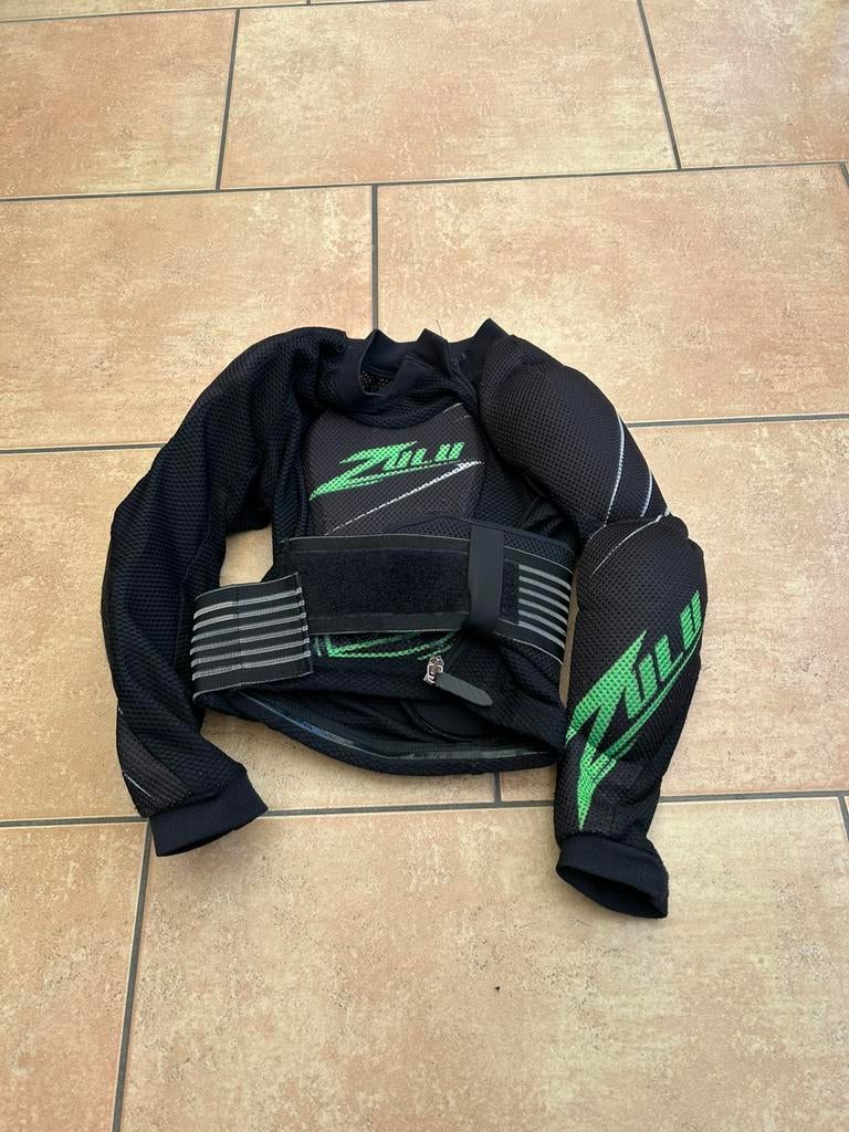 Zulu bodyprotector bmx youth M bmx, Motoren, Kleding | Motorkleding, Ophalen of Verzenden, Tweedehands, Motorcrosskleding