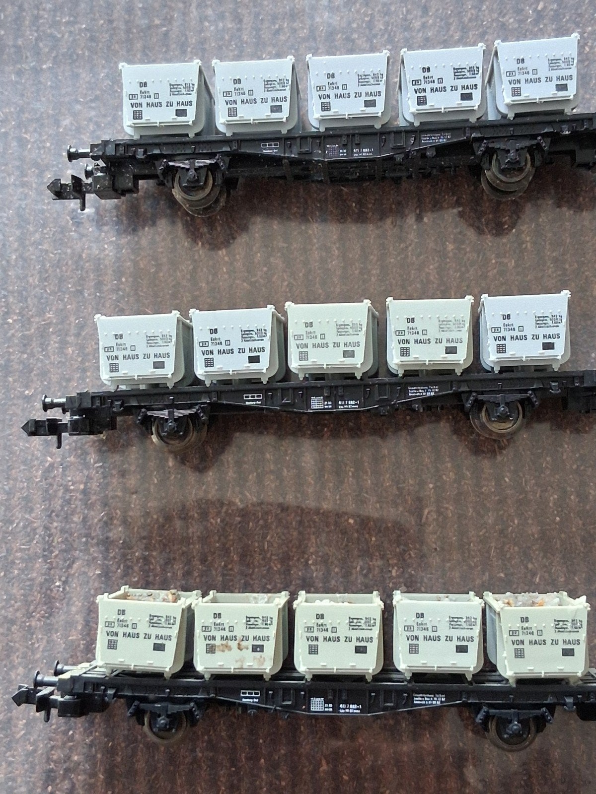 set van 3 lagebordwagons met containerlading, Gebruikt, Gelijkstroom, Fleischmann, Wagon
