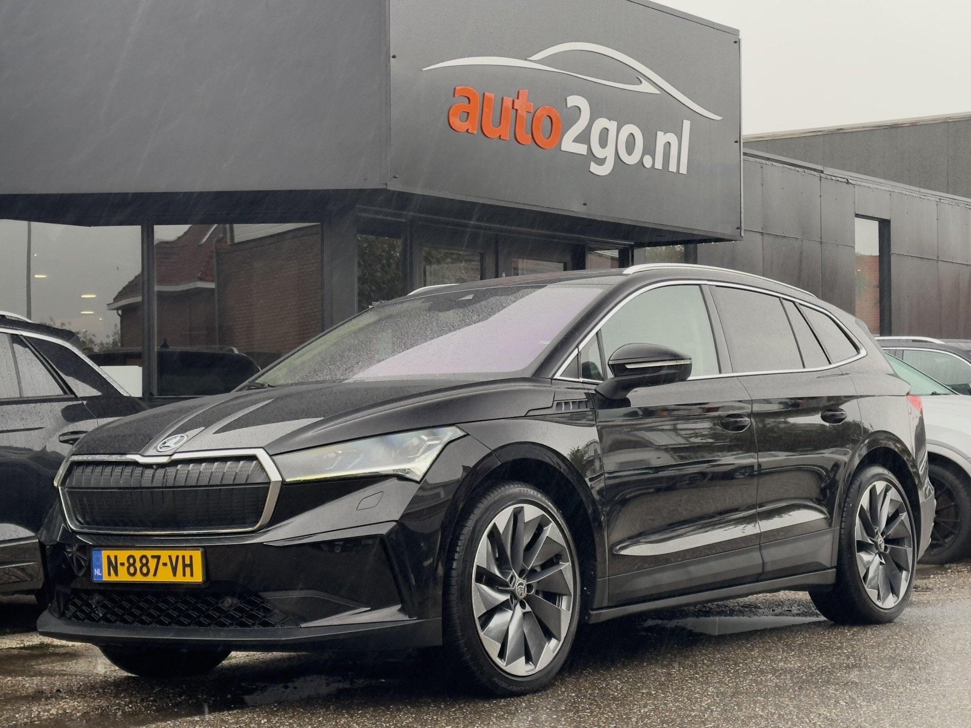 Skoda Enyaq iV 80 89,8% SOH PANODAK LEDER NAVI CAMERA-360 DI, Auto's, Automaat, Dealer onderhouden, Achterwielaandrijving, Gebruikt