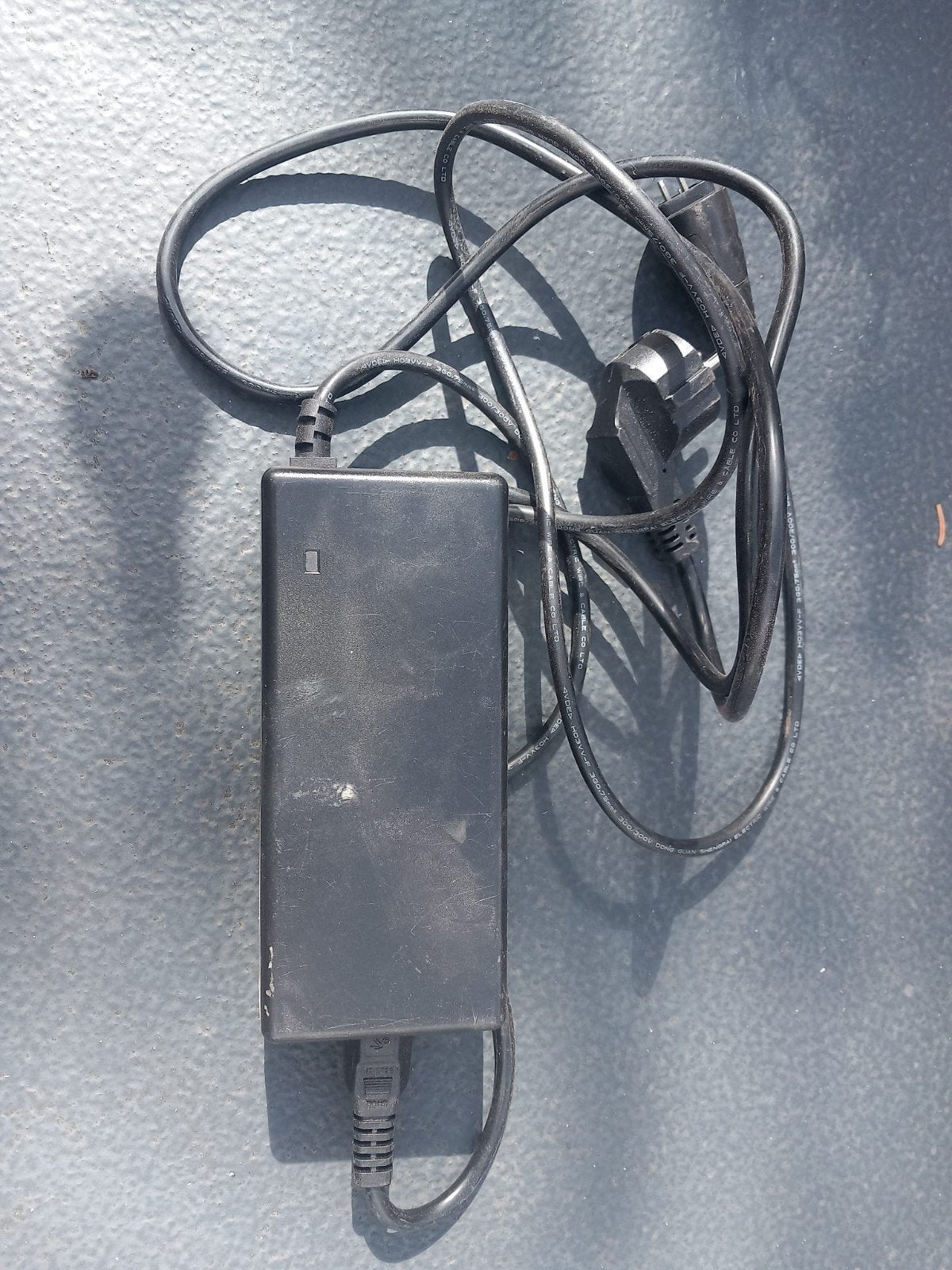Stella type 3 oplader, Fietsen en Brommers, Gebruikt