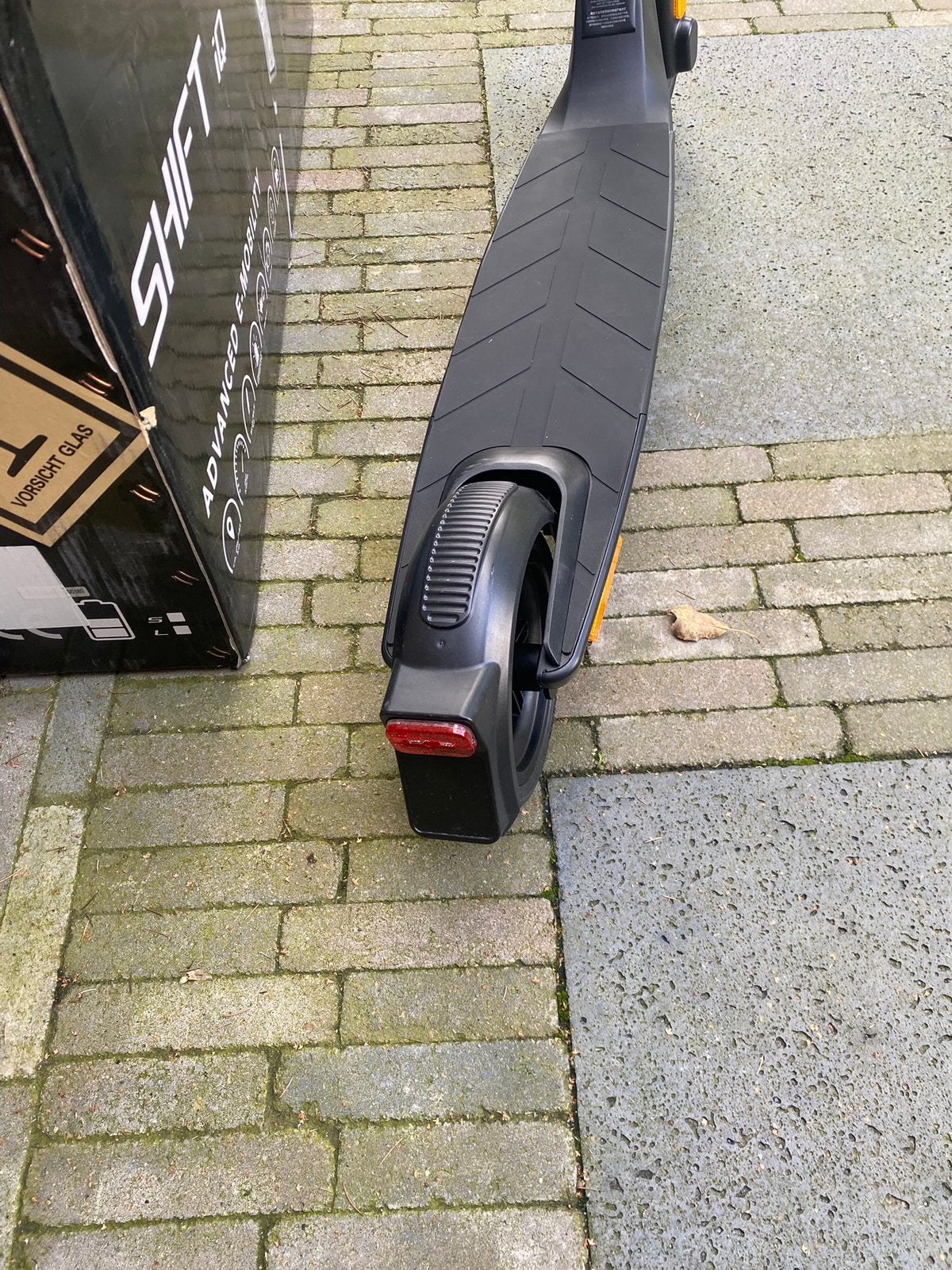 Foto 7 van Nieuwe elektrische step met knipperlichten
