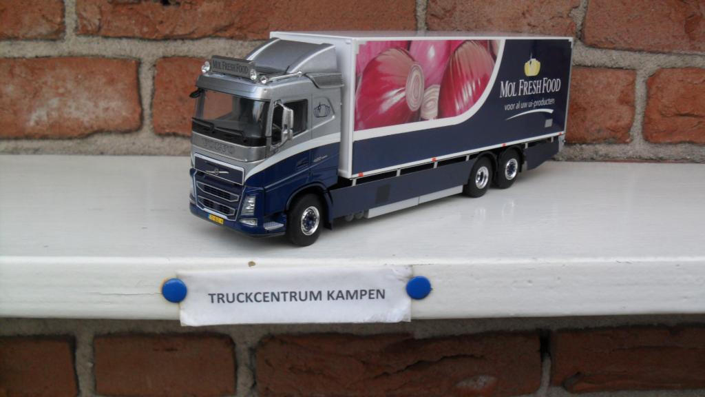 WSI  Volvo  FH4  van  Mol  Fresh  Food., Ophalen of Verzenden, Nieuw, Bus of Vrachtwagen, Wsi