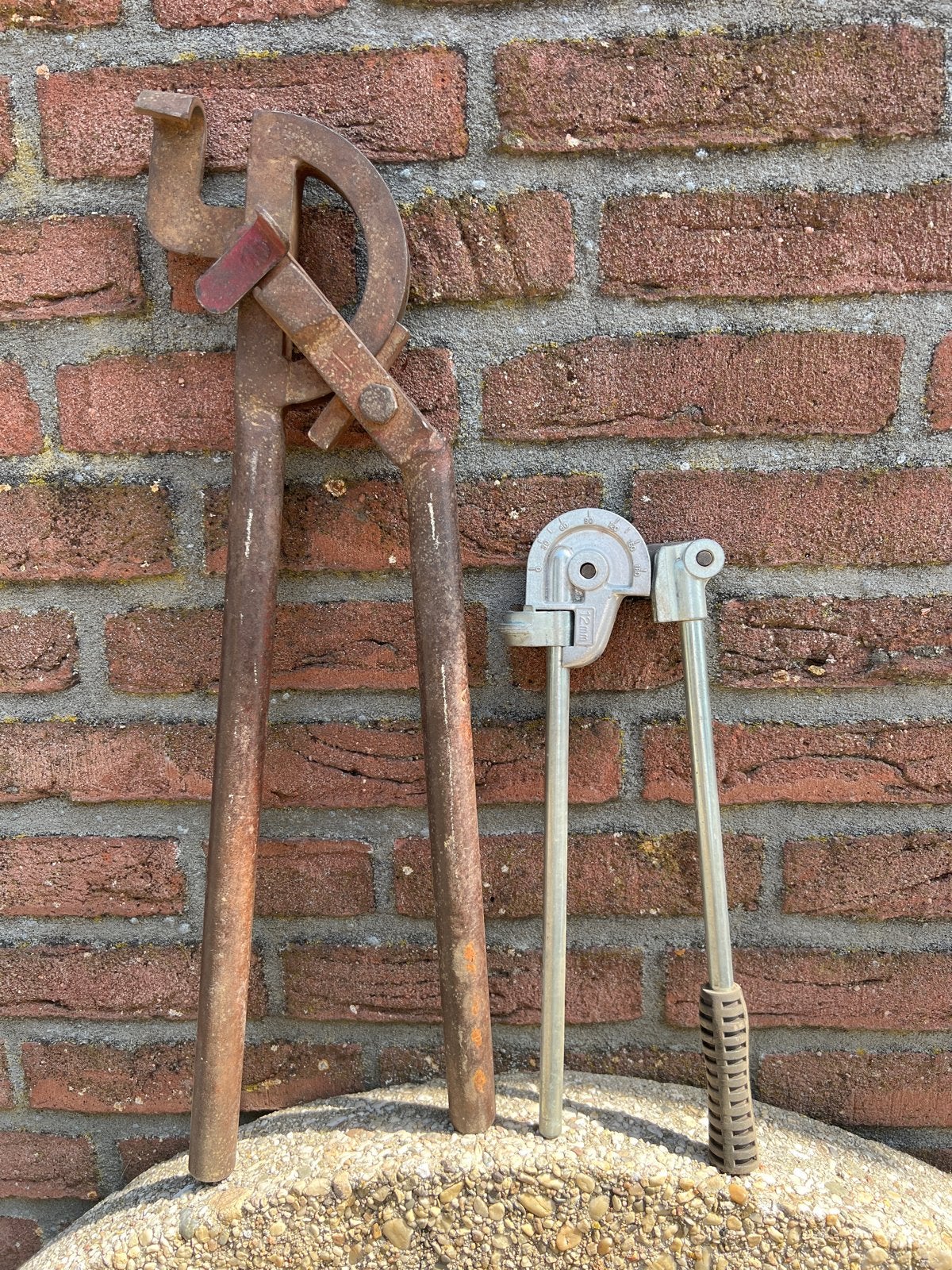 Oude pijpenbuiger en buigtang 15 mm + 12 mm, Ophalen of Verzenden, Gebruikt, Overige typen, Overige merken