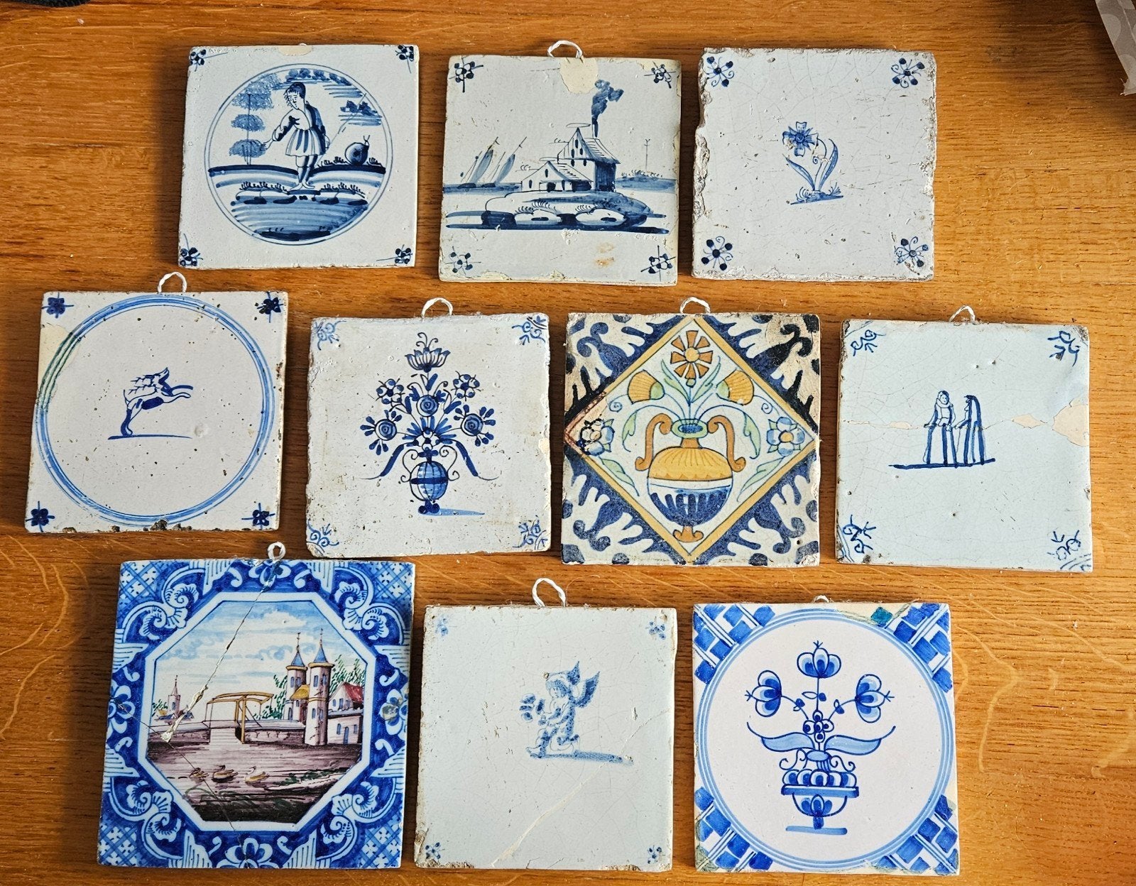 10 Oude Hollandse Tegels uit Verschillende Jaartallen, Ophalen of Verzenden
