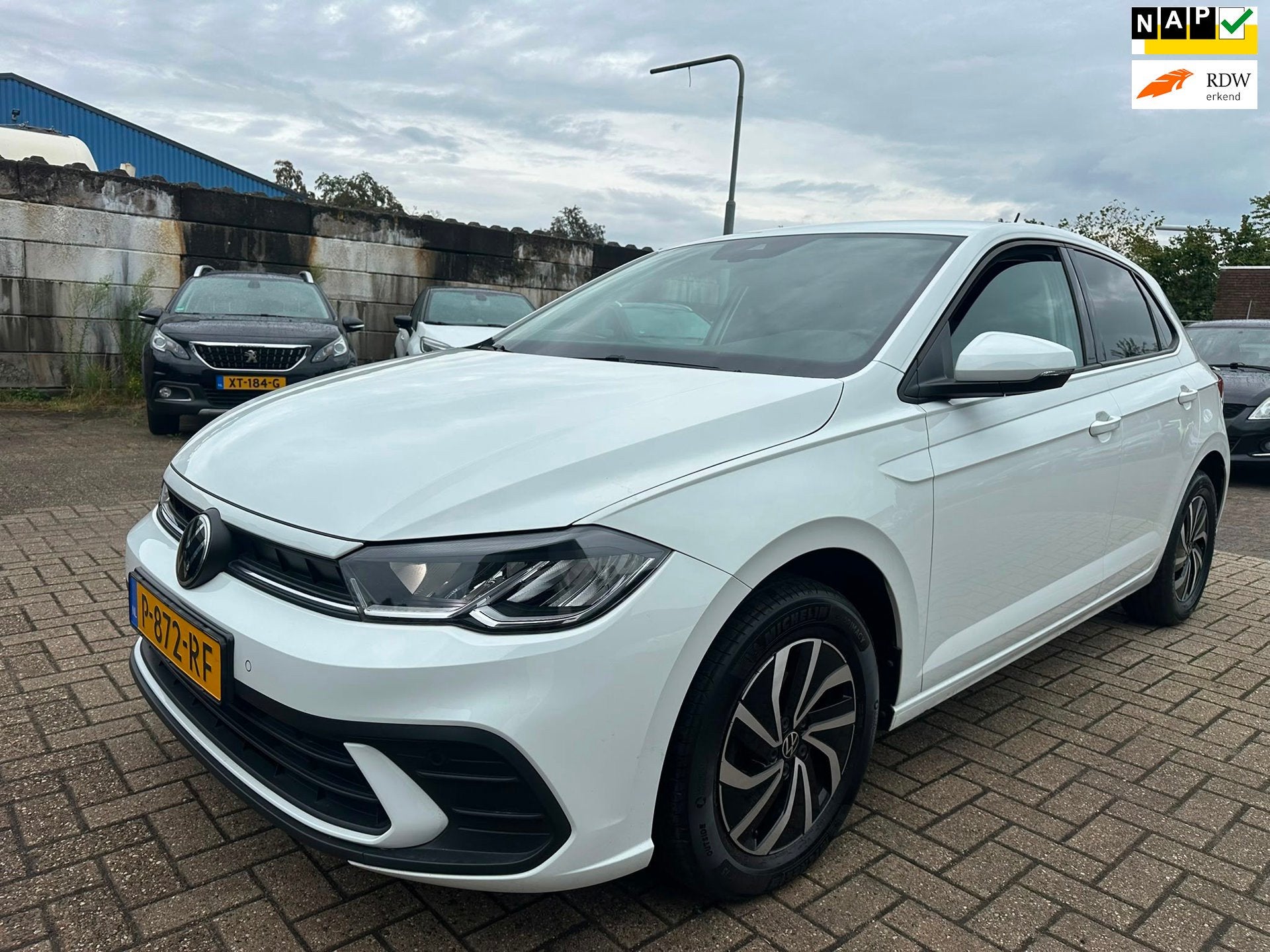Volkswagen Polo 1.0 TSI DSG/ CLIMA/ LM VELGEN/ APPLE CARPLAY, Dealer onderhouden, Stof, Gebruikt, 95 pk