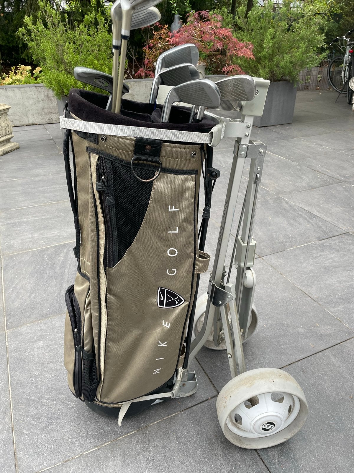 Dames set. Merk: Mizuno. Tas: Nike., Sport en Fitness, Golf, Ophalen, Gebruikt, Set, Overige merken