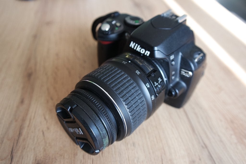 Nikon D40 + Nikon DX 18-55 mm lens, Ingebouwde flitser, Spiegelreflex, Verzenden, Zo goed als nieuw