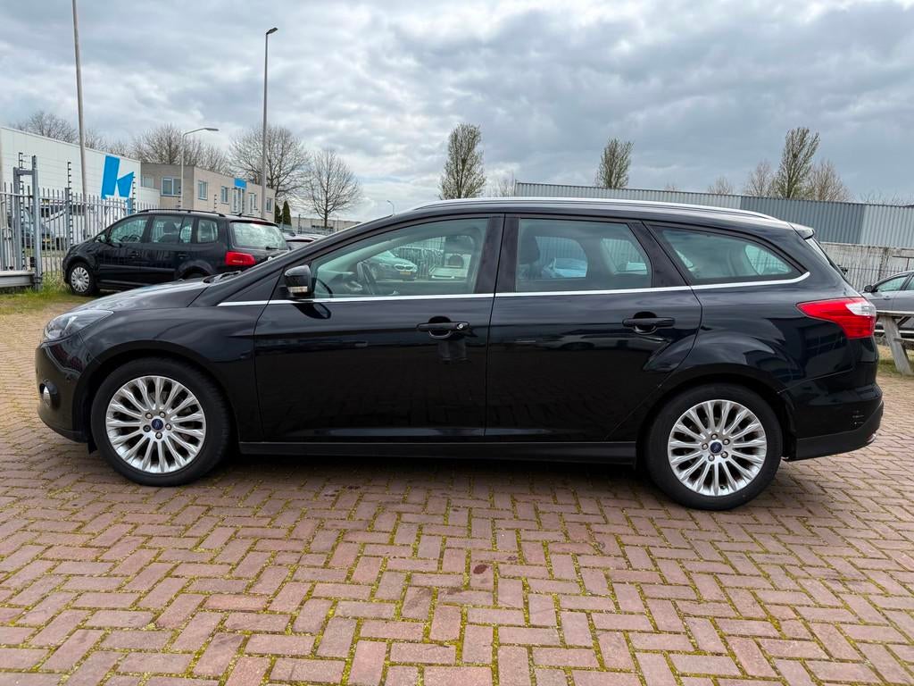 Ford Focus Wagon 1.6 EcoBoost Lease Titanium Export, Gebruikt, 150 pk, Zwart, Origineel Nederlands