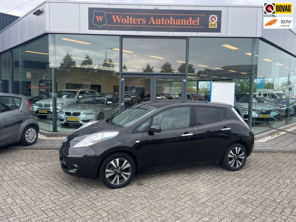 Nissan LEAF Tekna 30 kWh, Auto's, Nissan, Gebruikt, 1445 kg, Zwart, 720 min