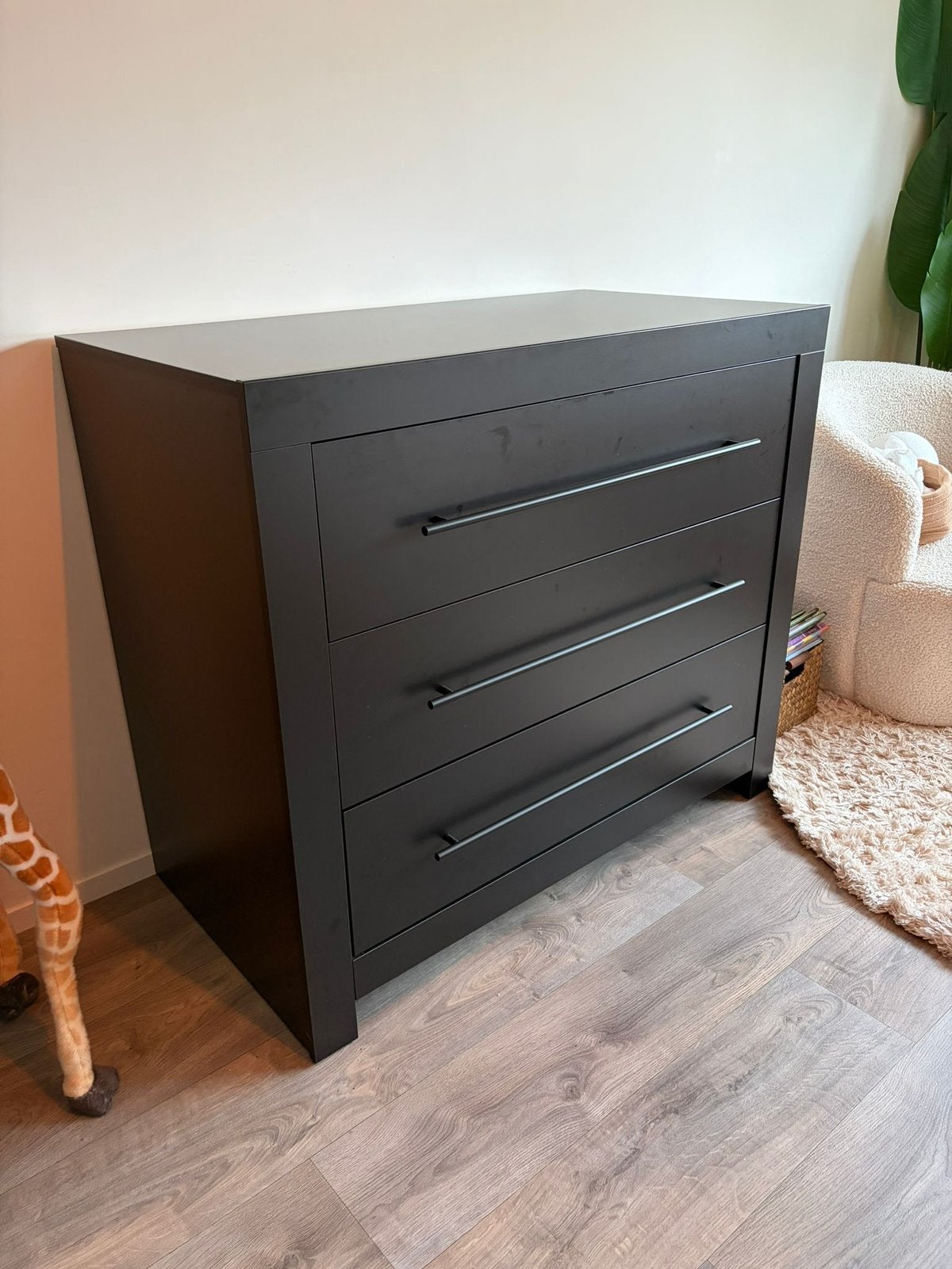 Commode, Ophalen, 100 tot 150 cm, Zo goed als nieuw, 3 of 4 laden