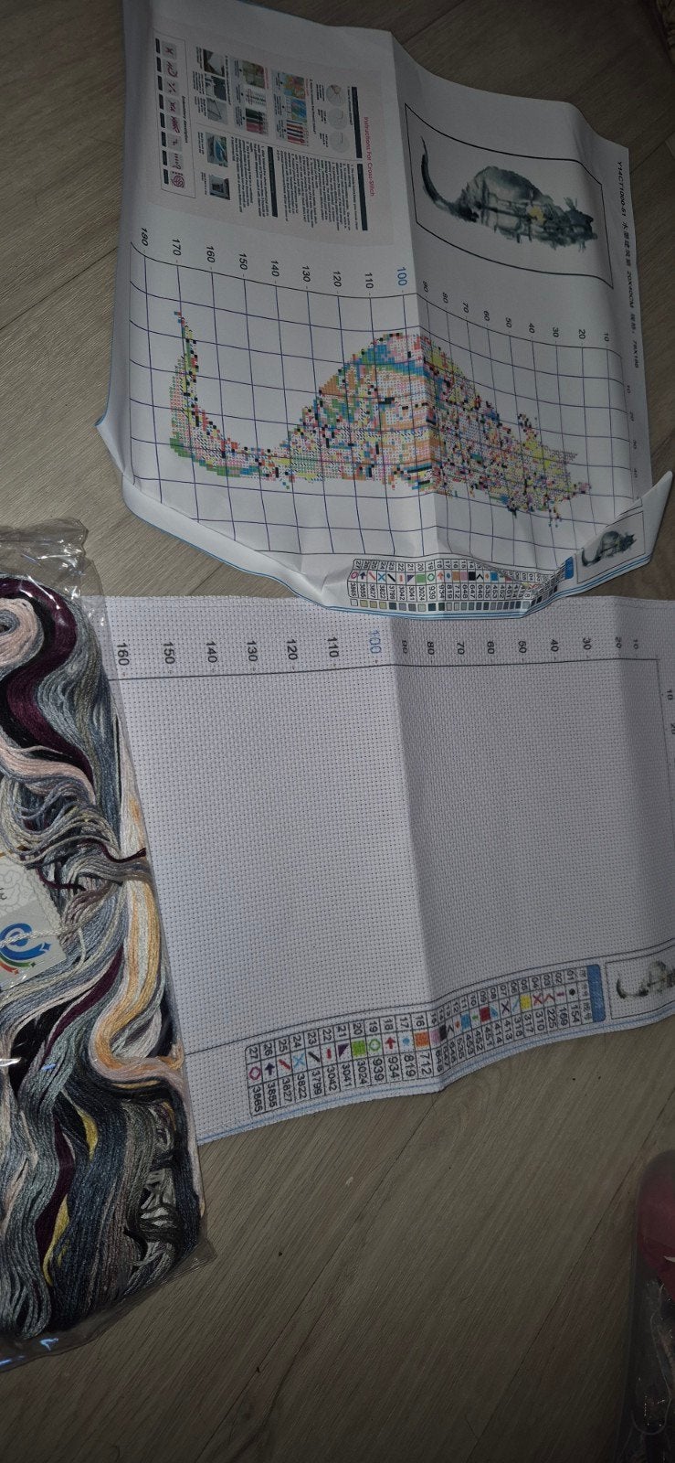 Borduurpakket met draad en patroon - kat, Ophalen of Verzenden, Nieuw, Handborduren, Borduurpakket