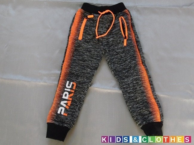 Joggingbroek zwart/oranje 98/104, Broek, -, -, Ophalen of Verzenden