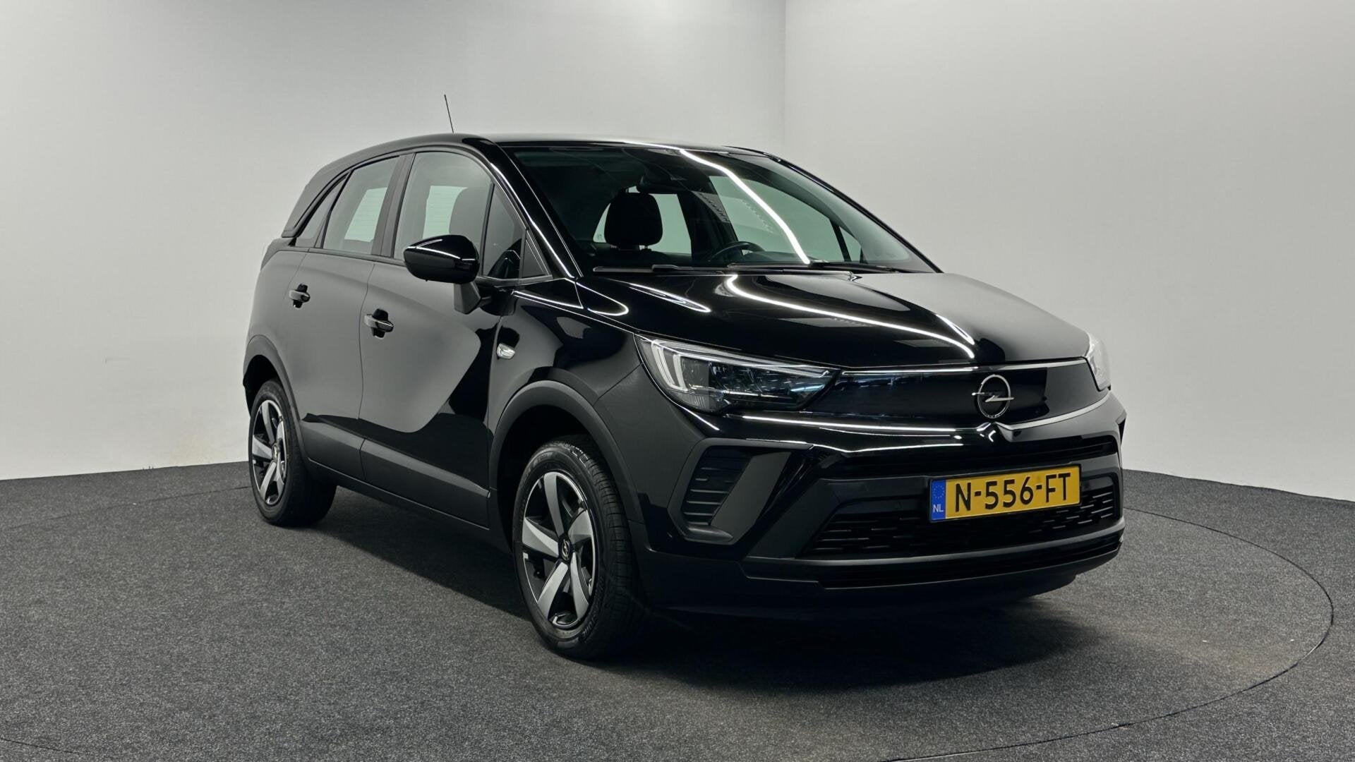 Opel Crossland 1.2 Turbo Edition CRUISE CARPLAY NAVI LM., Auto's, Voorwielaandrijving, Gebruikt, 1199 cc, Met garantie (alle)