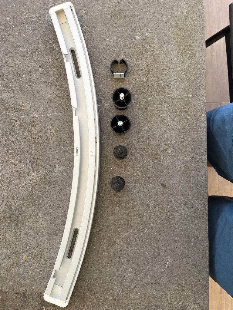 Onderdelen voor Philips platte tv - Muurbeugel en voetjes, Audio, Tv en Foto, Televisiebeugels, Ophalen, Gebruikt