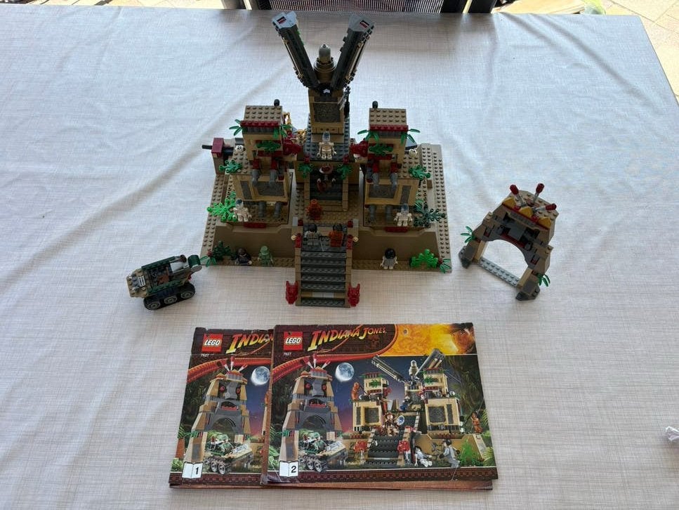 Lego 7627 indiana jones skull castle, Ophalen of Verzenden, Zo goed als nieuw