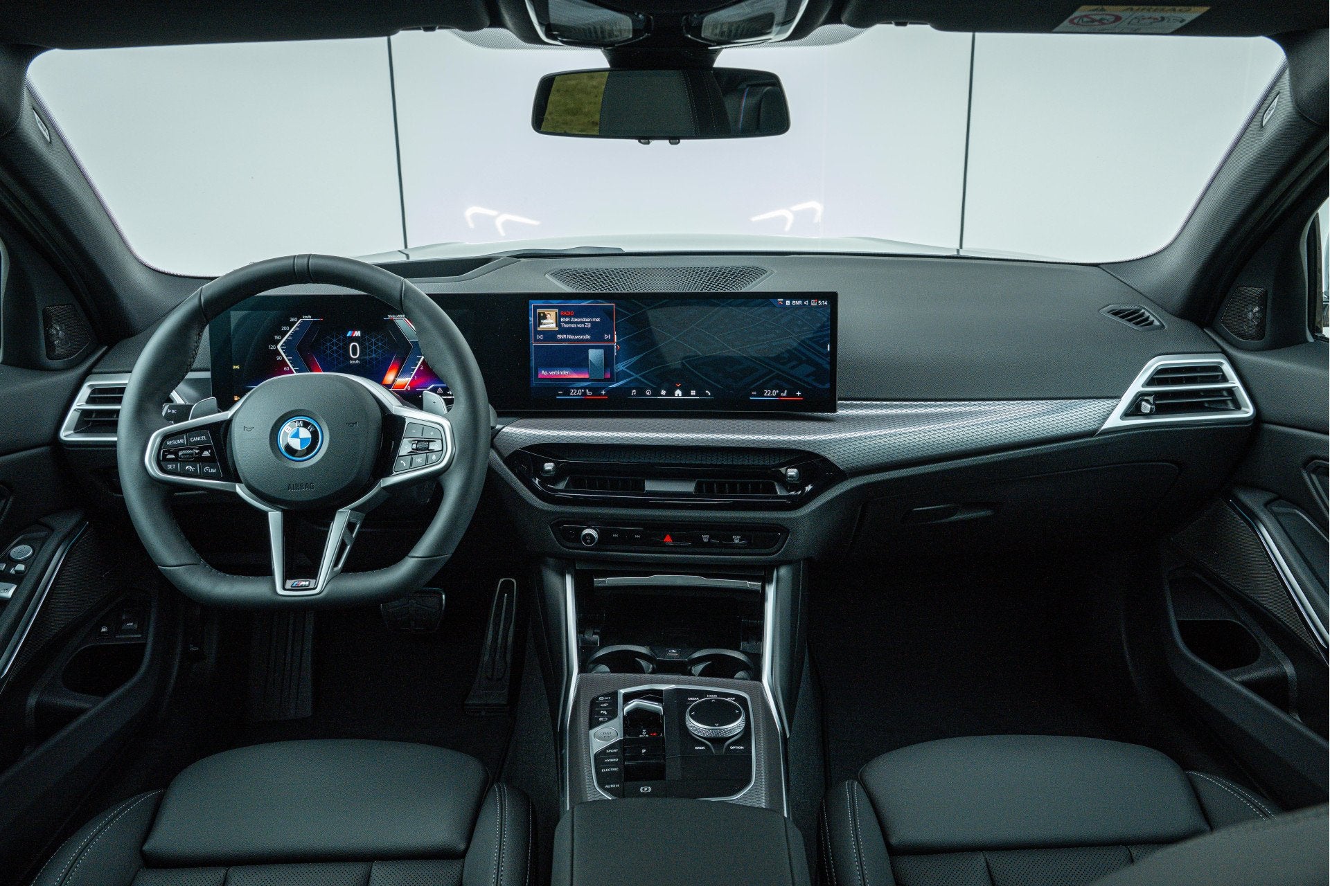 BMW 3 Serie 330e M Sport Automaat / Trekhaak / Sportstoelen, Auto's, Automaat, Zwart, 4 cilinders, Leder
