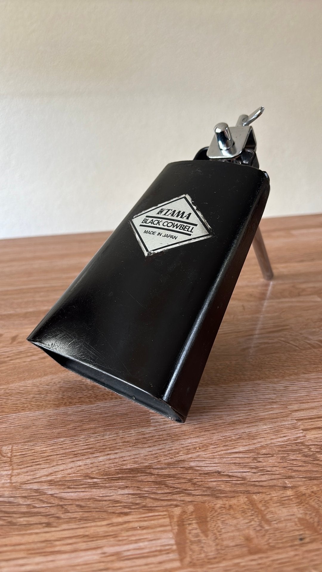 Tama grote cowbell + montage / drumstel en percussie, Muziek en Instrumenten, Ophalen of Verzenden, Zo goed als nieuw, Melodische percussie