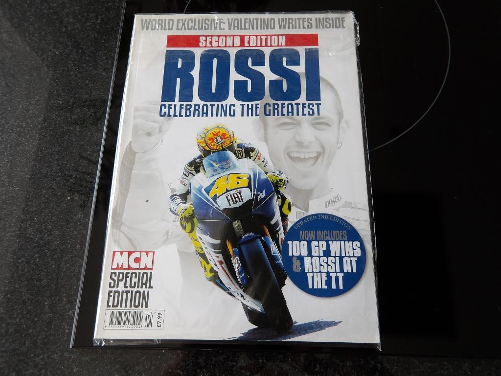 Valentino Rossi Special Celebrating the greatest, Verzenden, Zo goed als nieuw, Algemeen