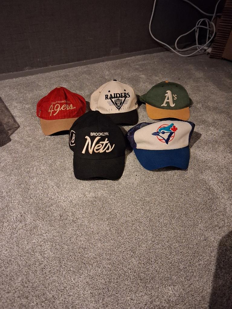 5 x  baseball caps, Kleding | Heren, Ophalen of Verzenden, Zo goed als nieuw, Overige maten, Voetbal
