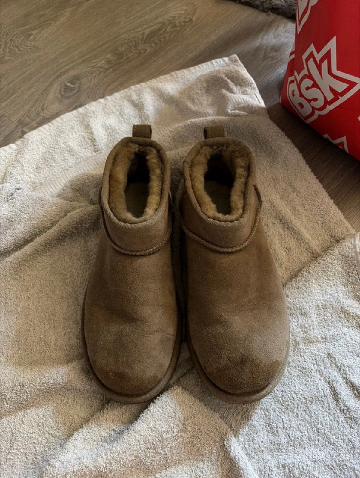 Uggs Ultra Mini Chestnut - Maat 39, Kleding | Dames, Schoenen, Bruin, Verzenden, Lage of Enkellaarzen, Gedragen
