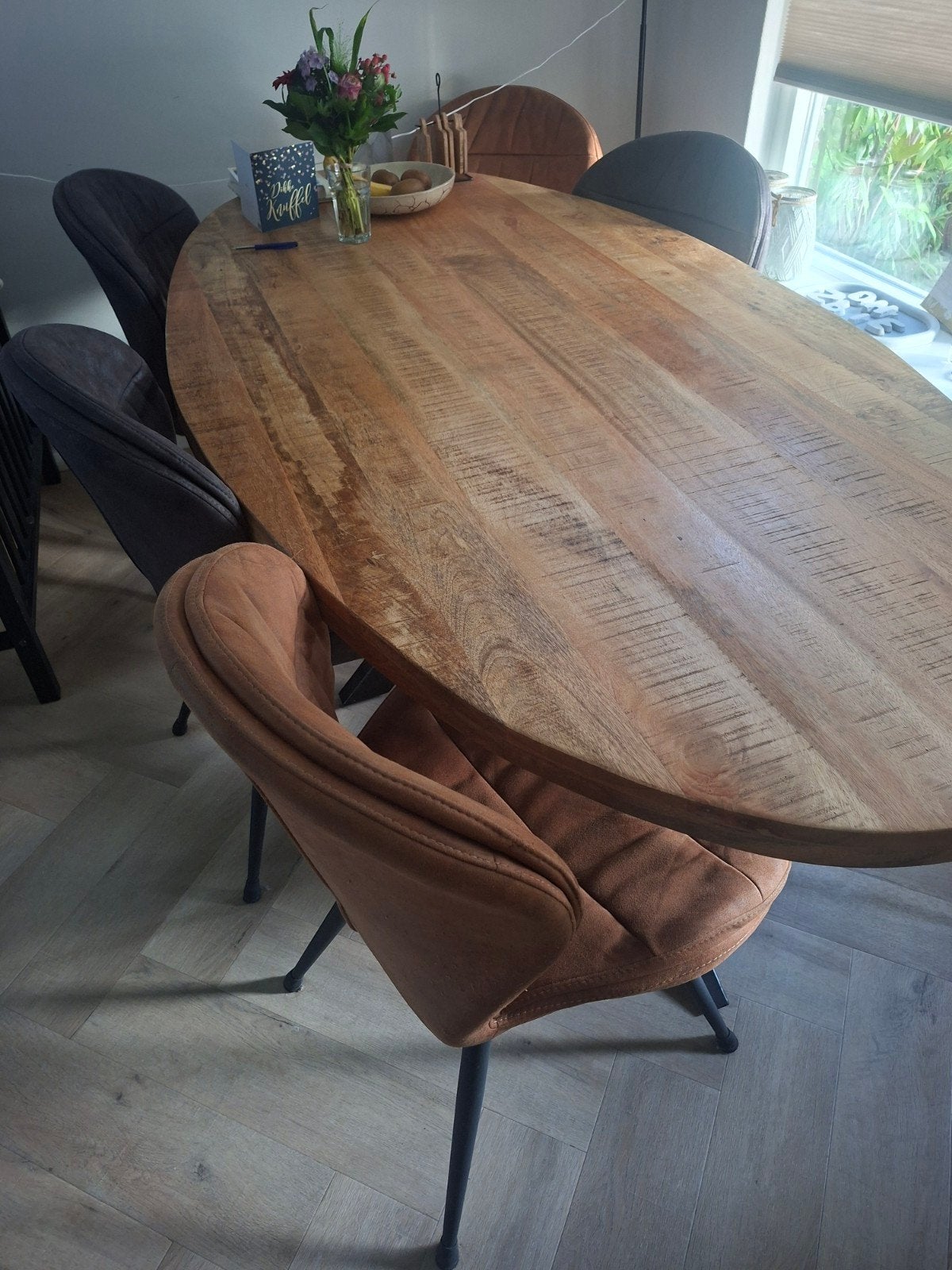 Mangotafel - houtworm, Huis en Inrichting, Ophalen, Gebruikt, 200 cm of meer, 200 cm of meer