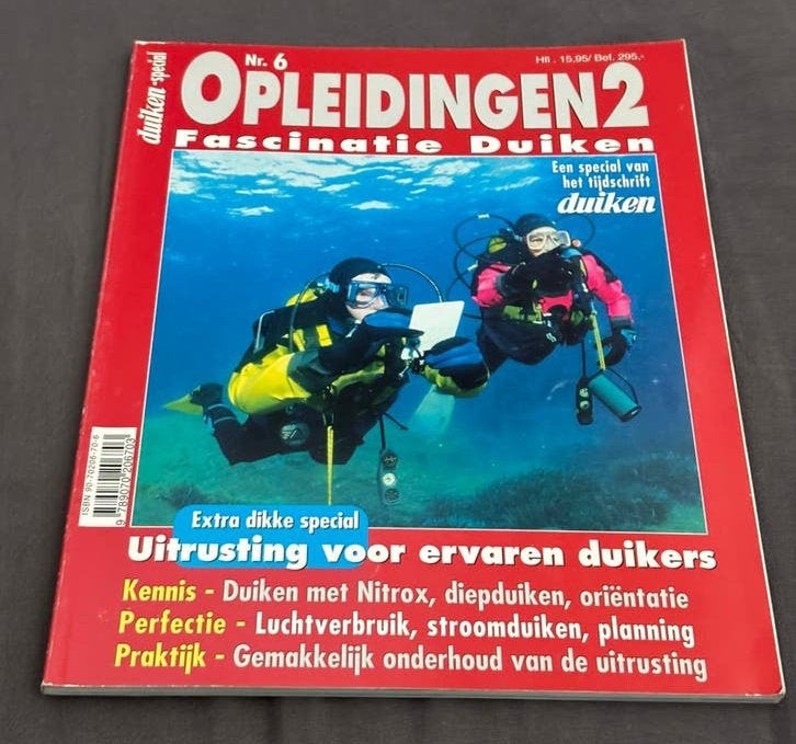 Duikboek: Opleidingen 2 - Fascinatie Duiken. (NL), Ophalen of Verzenden, Gelezen