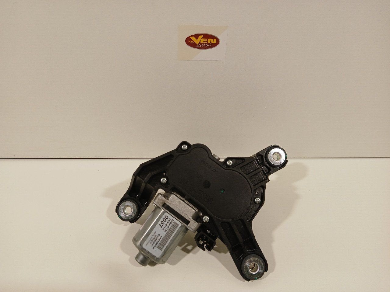 Ruitenwissermotor achter Opel Astra, Auto-onderdelen, Onderdelen@venauto.nl, Van der Ven Autorecycling B.V., Gebruikt, Ettenseweg 76, 4706 PB Roosendaal, The Netherlands