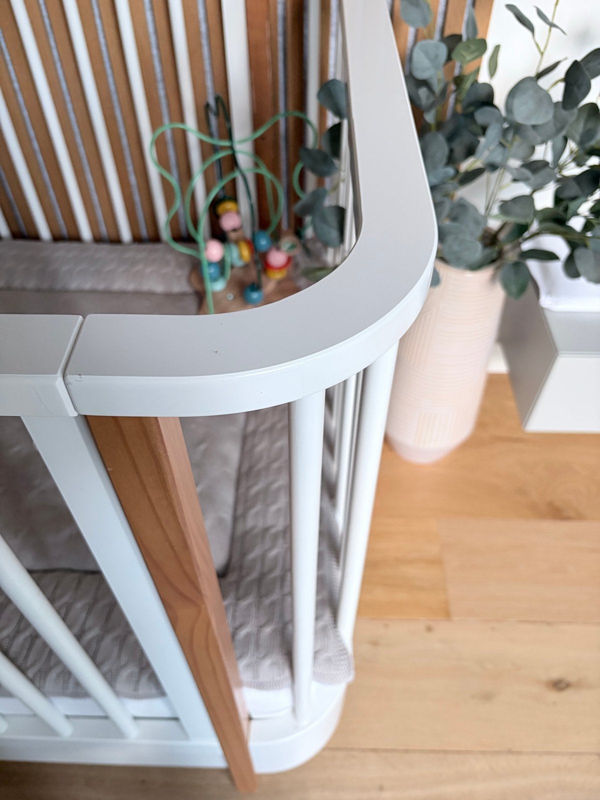 Ronde hoeken: Coming Kids Feebe box 80x100 cm (met lade), Ophalen, Gebruikt, Rechthoekig, In hoogte verstelbaar