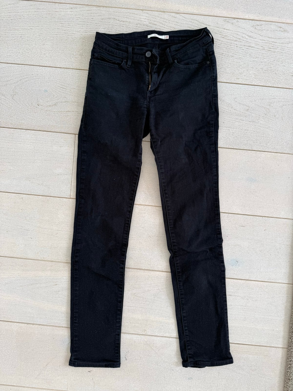 Levi's 712 Slim Jeans Zwart W29 L34, Ophalen of Verzenden, Gedragen, Zwart, W28 - W29 (confectie 36)