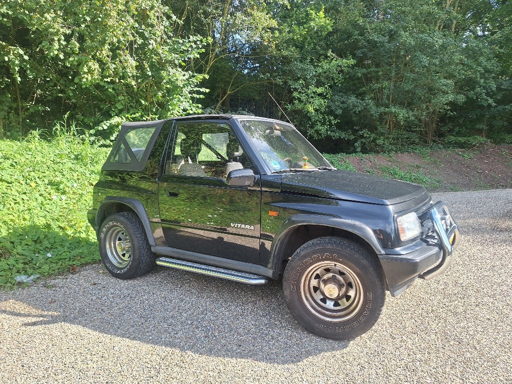 Suzuki Vitara 1.6 JLX Cabrio 4WD U9 1991 Zwart 2S3, Auto's, Suzuki, 1450 kg, Stof, 4 cilinders, 1590 cc