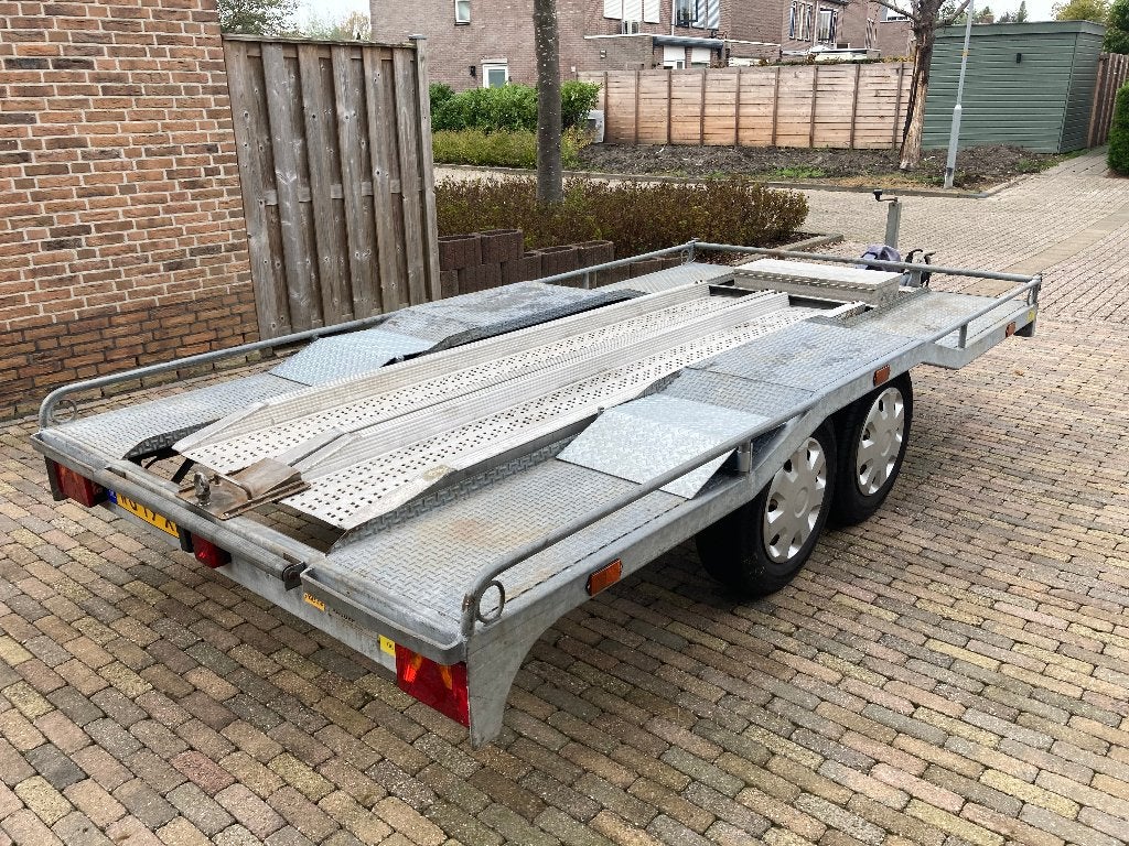 Auto ambulance Tijhof 2000 KG, Ophalen, Gebruikt