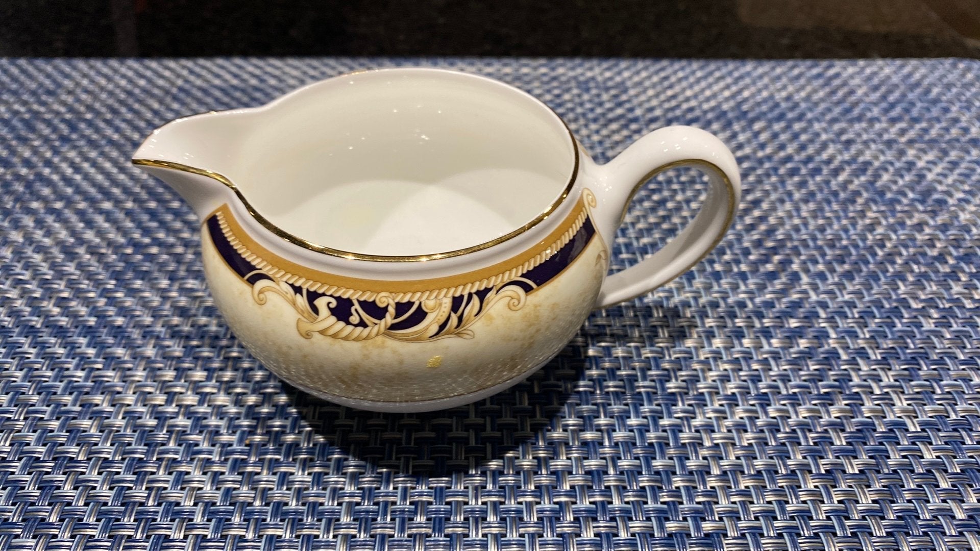 Wedgwood Cornucopia melkkannetje, Ophalen of Verzenden, Zo goed als nieuw, Porselein, Overige typen