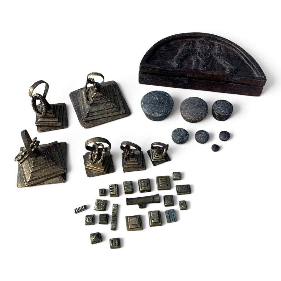 Lot buitenlandse gewichten, o.a. Afghaans en Egyptisch, Antiek en Kunst, Ophalen of Verzenden