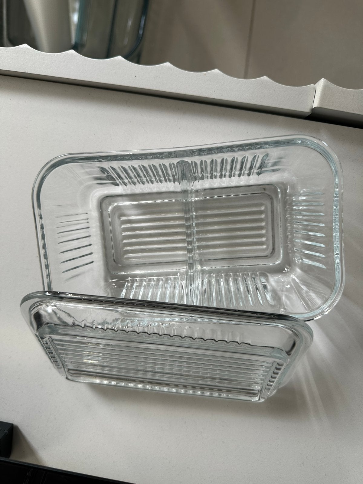 Glazen botervloot tweevaks met deksel, Overige typen, Ophalen, Zo goed als nieuw, Glas