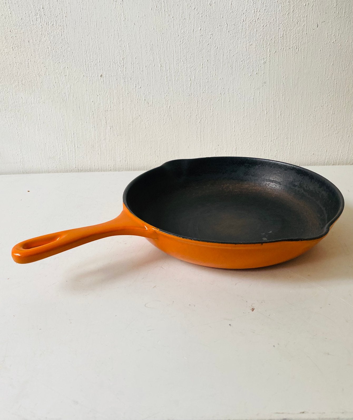 Le Creuset gietijzeren steelpan in oranje, Koekenpan, Gebruikt, Gietijzer, Frankrijk