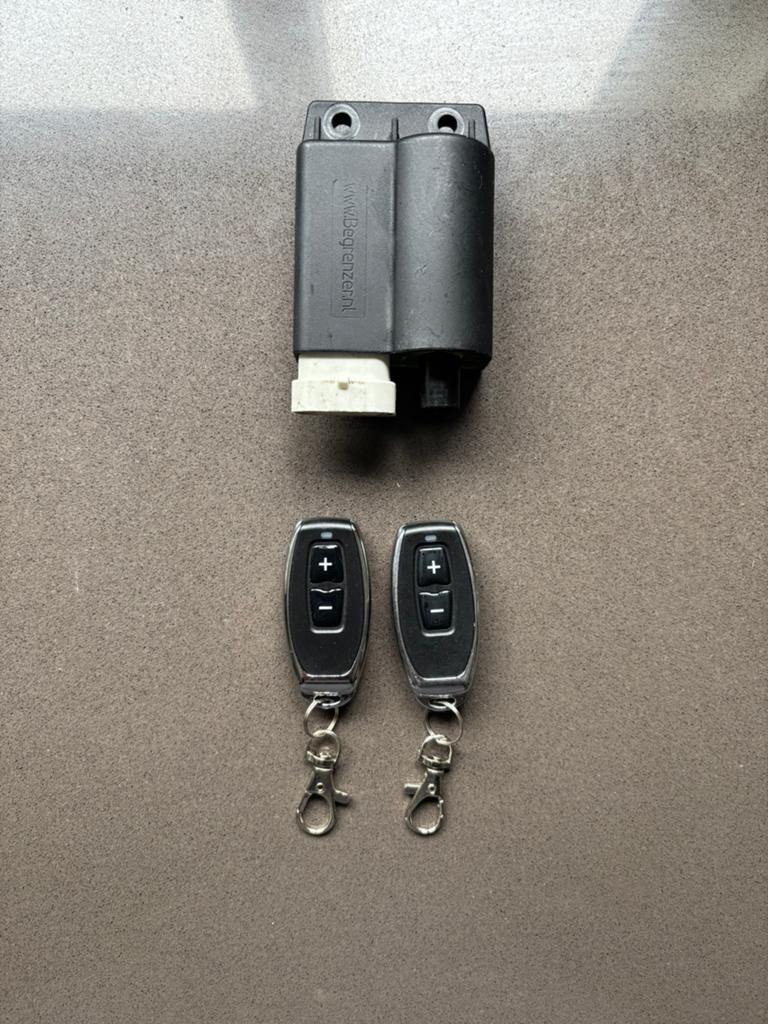 CDI met draadloze begrenzer voor Vespa/Piaggio Zip 4T 2V, Ophalen, Zo goed als nieuw, Overige typen