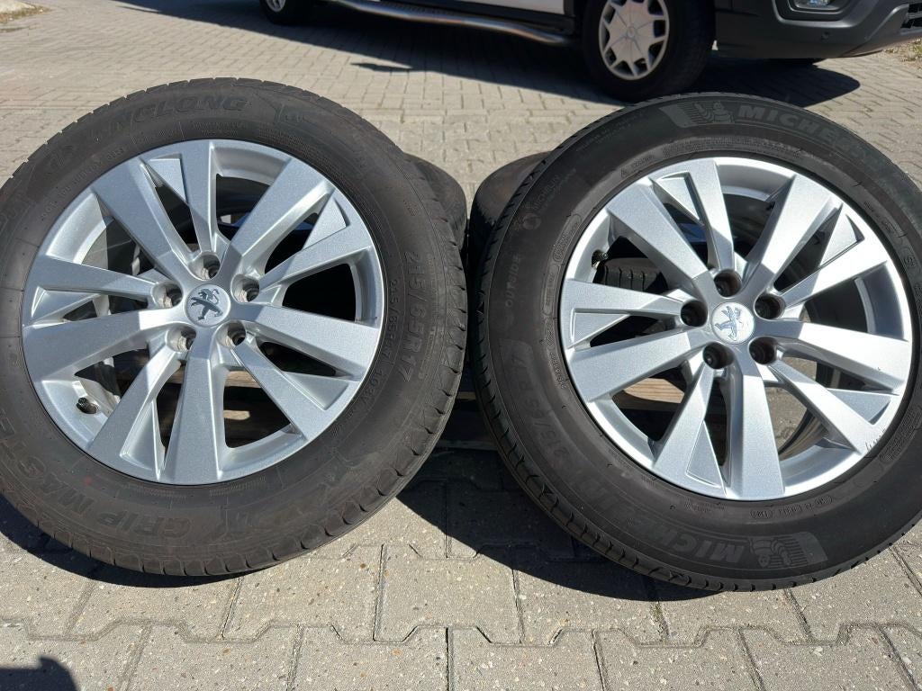 Originele Peugeot 3008 17 inch velgen incl zomerbanden, Ophalen, 17 inch, Band(en), Personenwagen