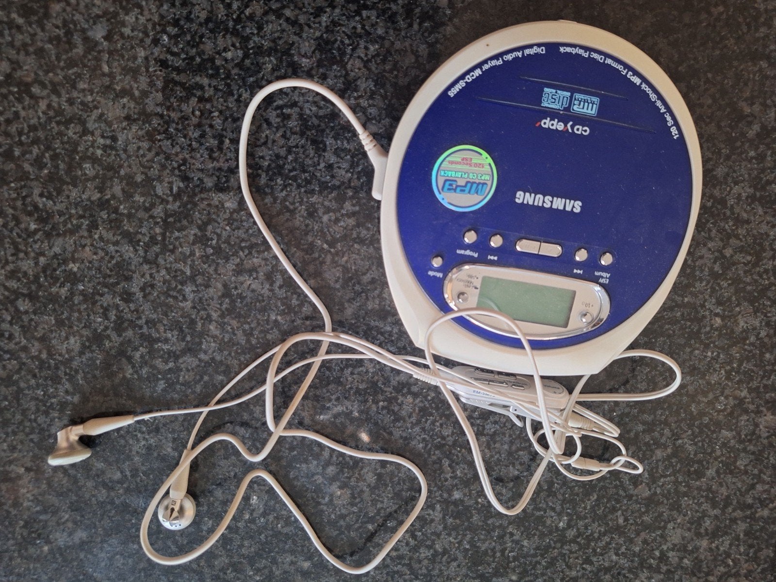 Samsung MP3 CD Speler MCD-SM55 met oortjes, Ophalen of Verzenden, Gebruikt, Overige merken