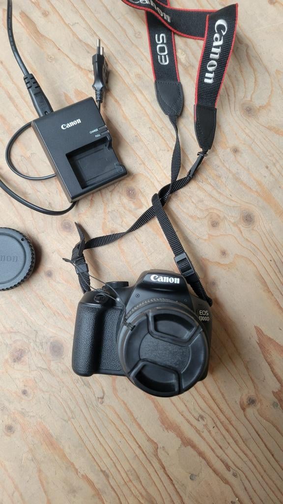 Canon EOS 1300D Spiegelreflexcamera - Zo goed als nieuw, Ophalen, Zo goed als nieuw, Spiegelreflex, Canon
